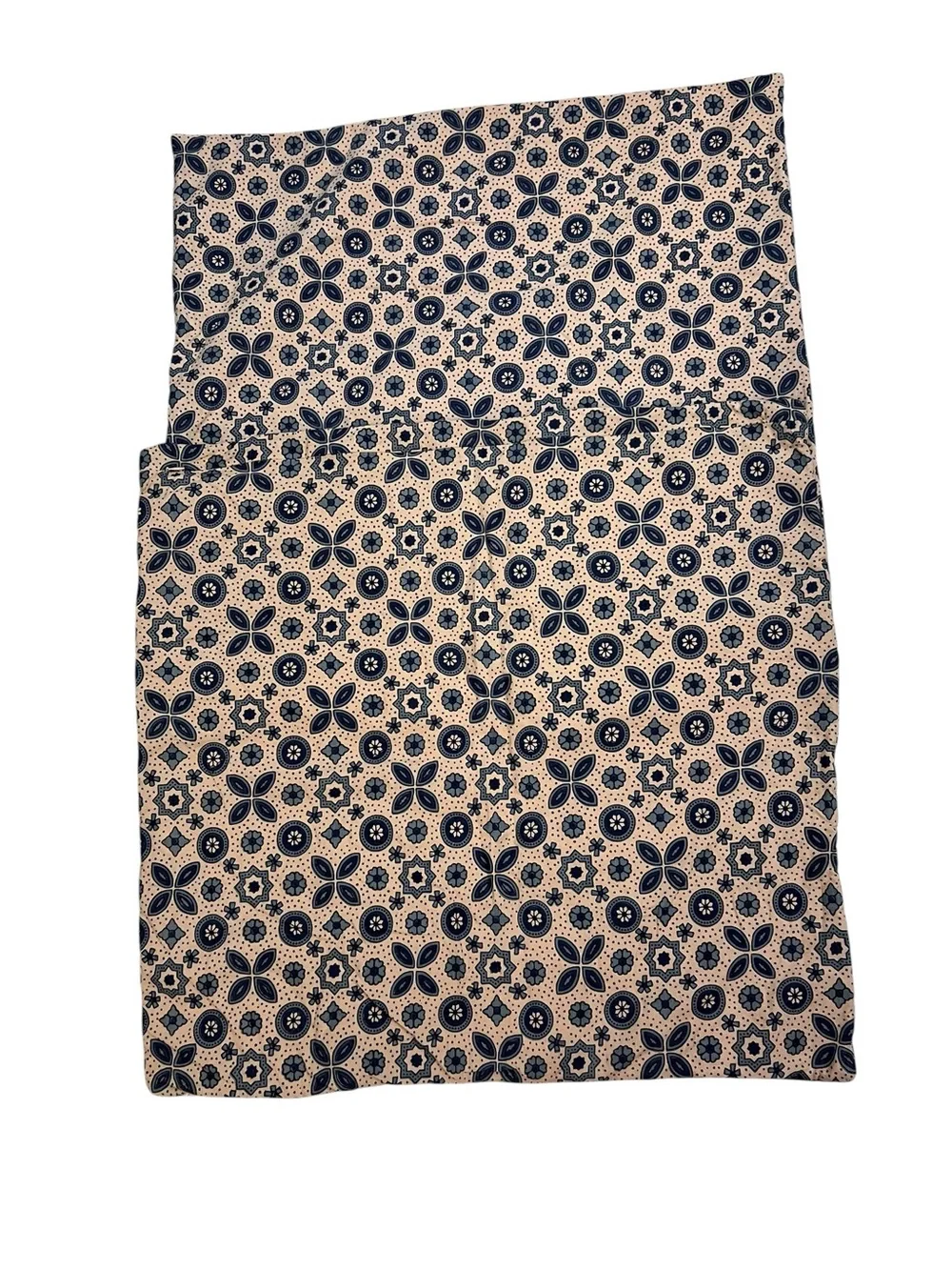2 Pottery Barn Auden Pick Stitch Reversible Euro Shams 26” Square Zip Closure